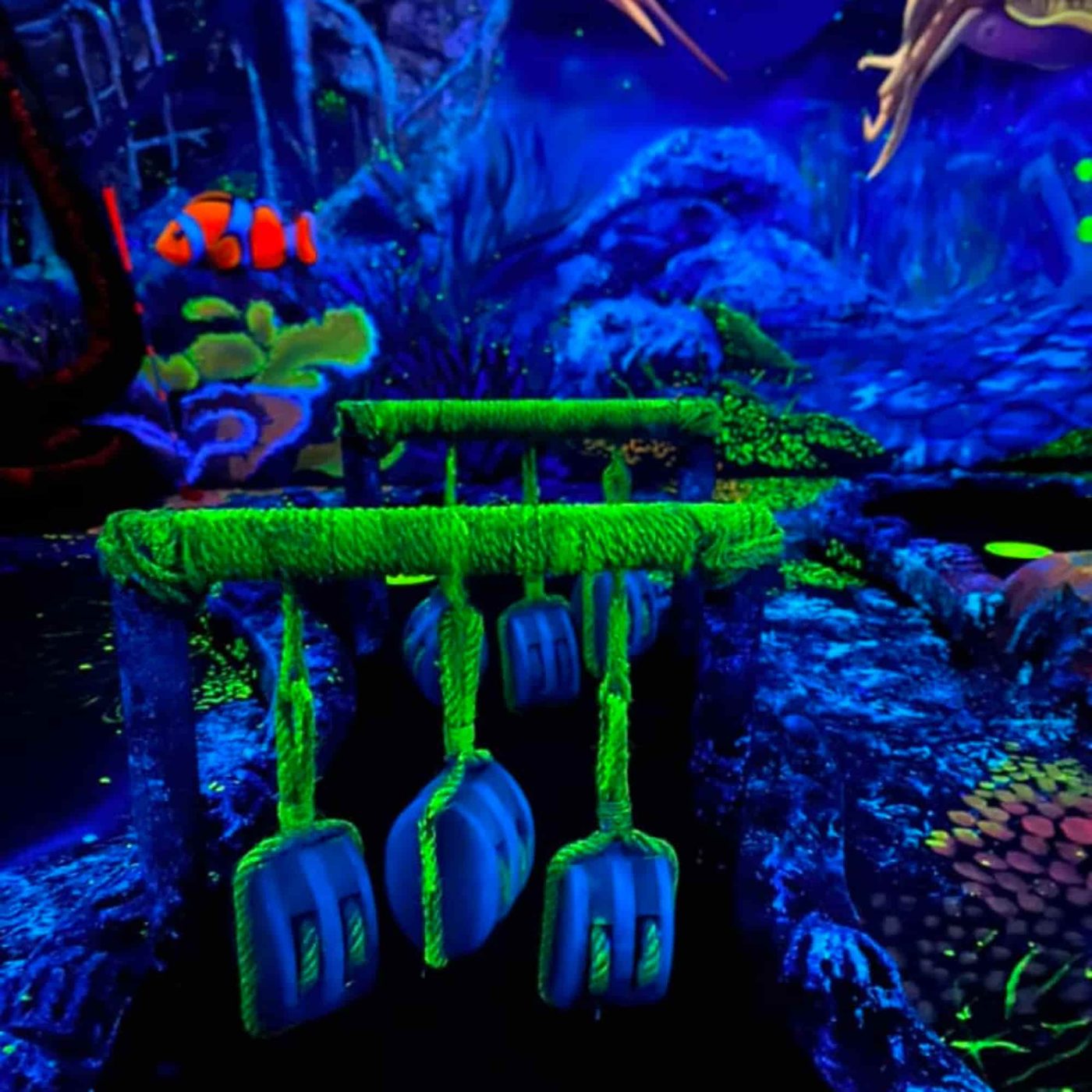 INDOOR Pirate minigolf